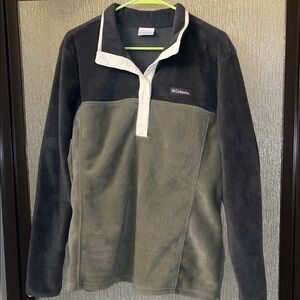 Columbia Gray and Olive Fleece Jacket